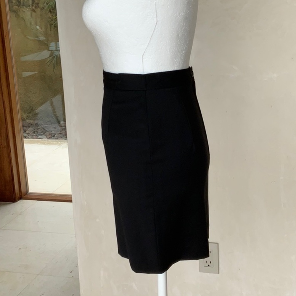 Classic Black Women's Blazer - Picture 7 of 10